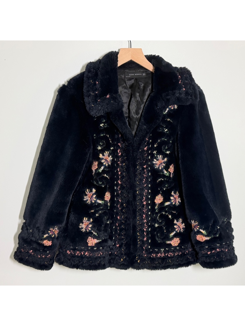 Zara Woman XS Navy Faux Fur Jacket Floral Embroidered Boho Plush Coat